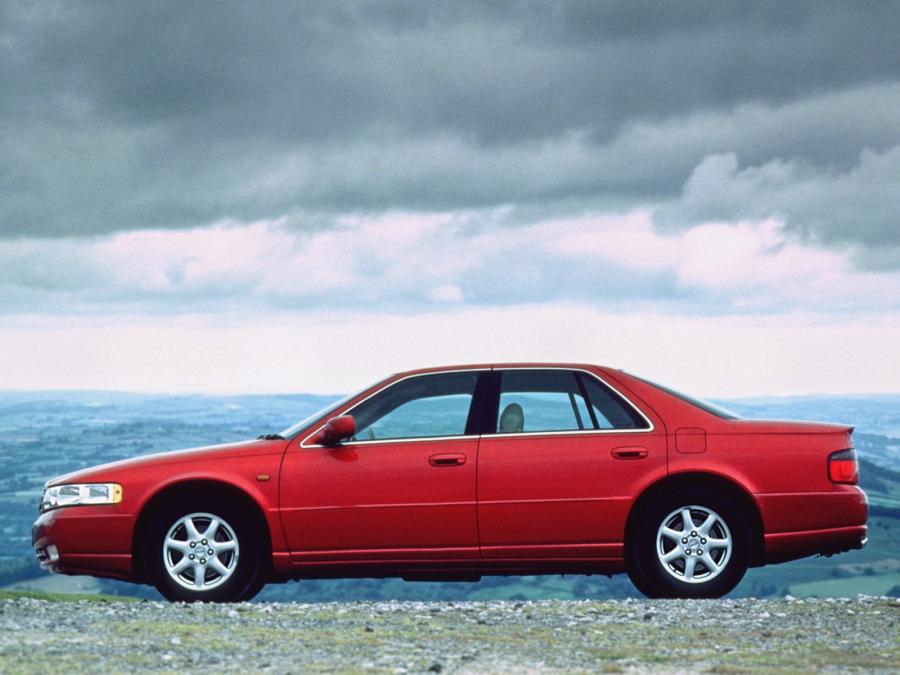 Cadillac Seville STS 1998 года  (UK) (фото 11 из 11)